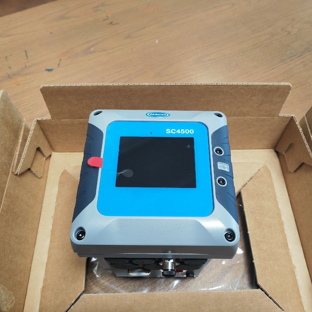 哈希sc200gli无极式电导率酸碱度分析仪控制器lxv404.99.00002